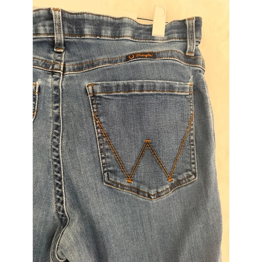 Wrangler Willow Mid Rise Straight Leg Jeans‎ Medium Wash Blue Denim Womens 30x31